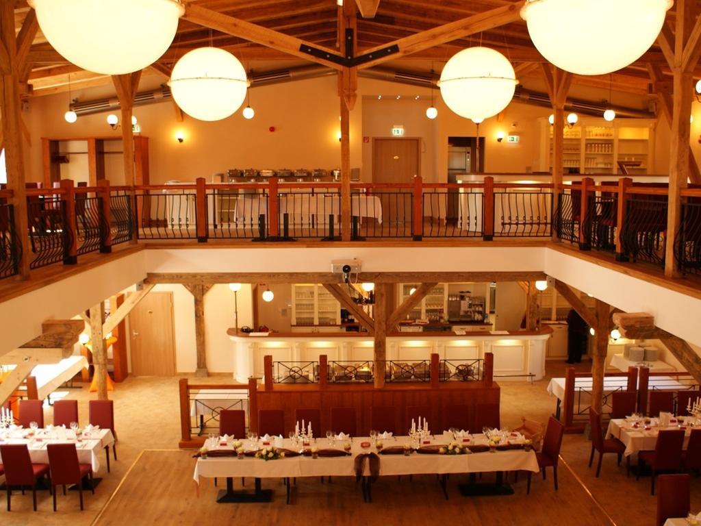 Hotel Und Restaurant Am Peenetal Liepen  Exterior foto